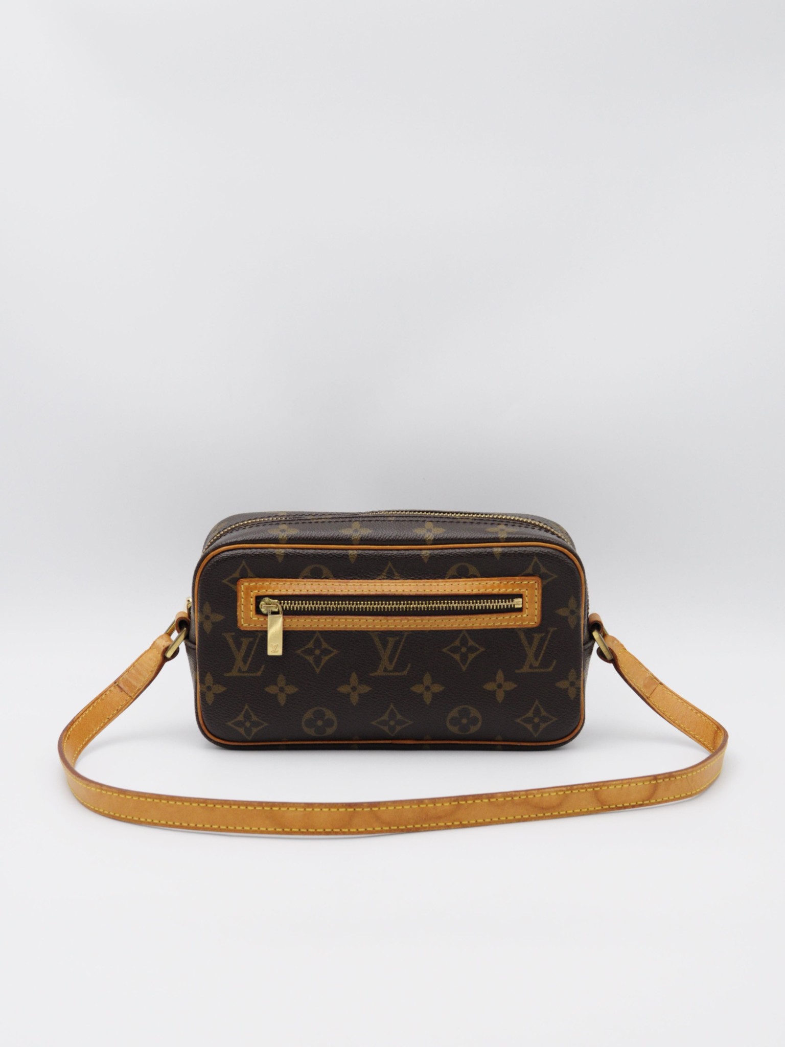 Louis Vuitton Cite Pochette bag