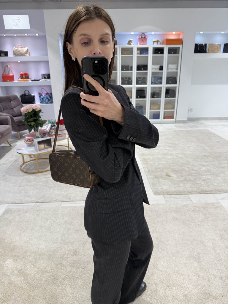 Louis Vuitton Cite Pochette torebka