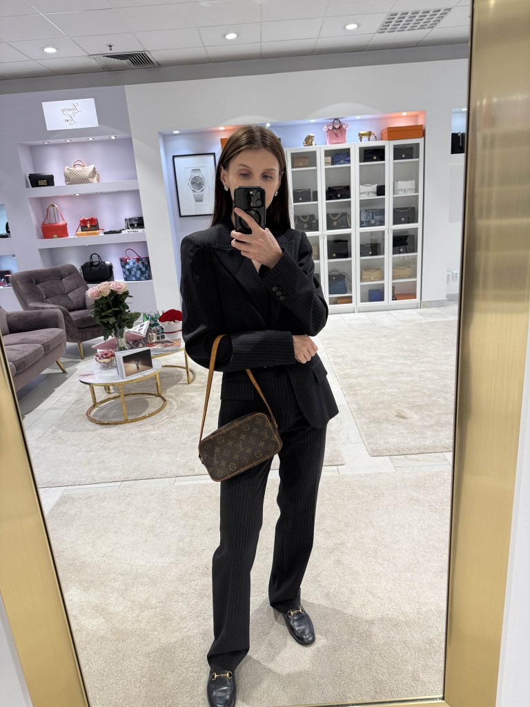 Louis Vuitton Cite Pochette bag