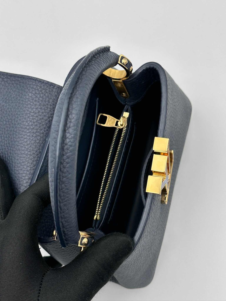Louis Vuitton Capucines Mini torebka