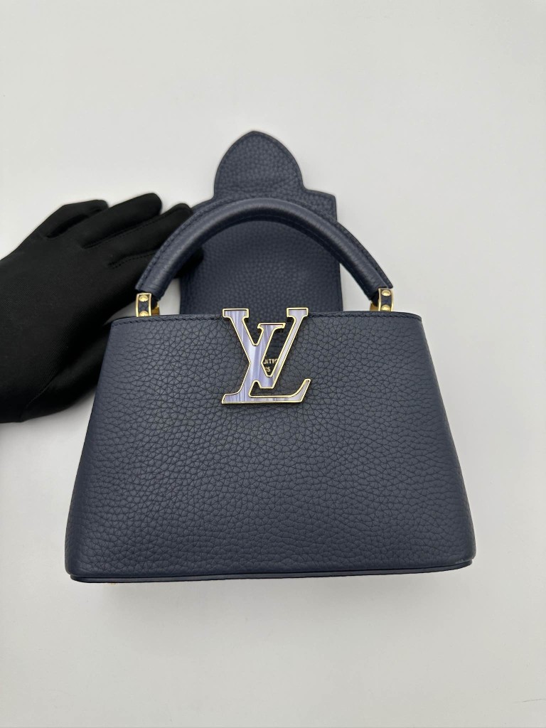 Louis Vuitton Capucines Mini bag