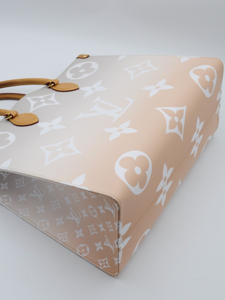 Louis Vuitton OnTheGo GM By The Pool bag