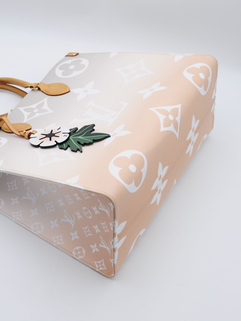 Louis Vuitton OnTheGo GM By The Pool bag