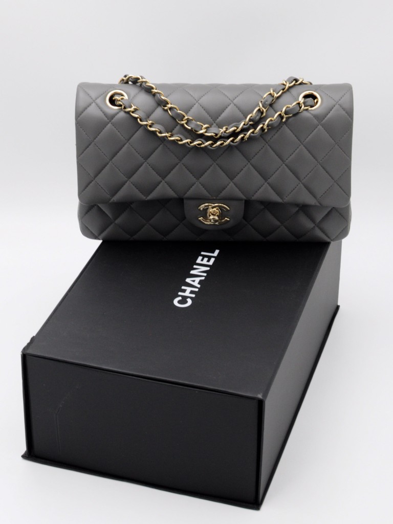 Chanel Classic Medium Double Flap torebka