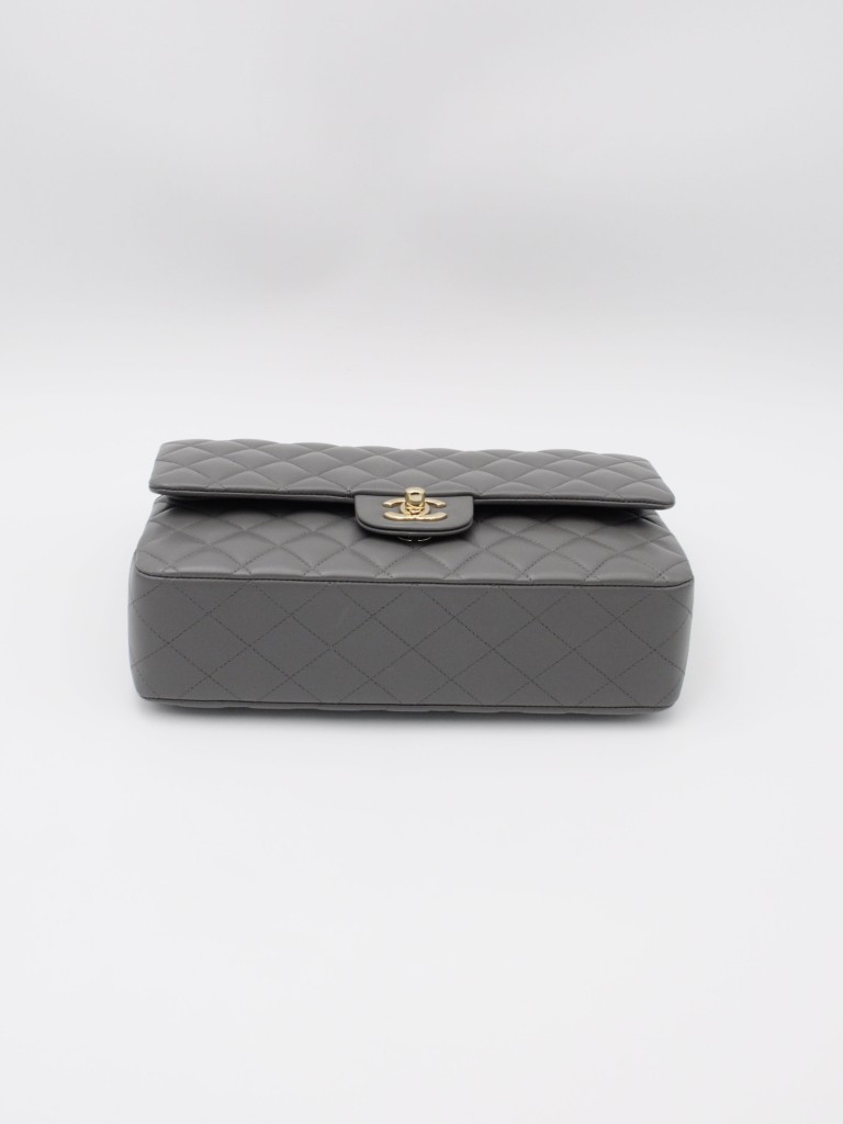 Chanel Classic Medium Double Flap torebka
