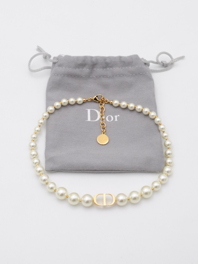 Dior short necklace