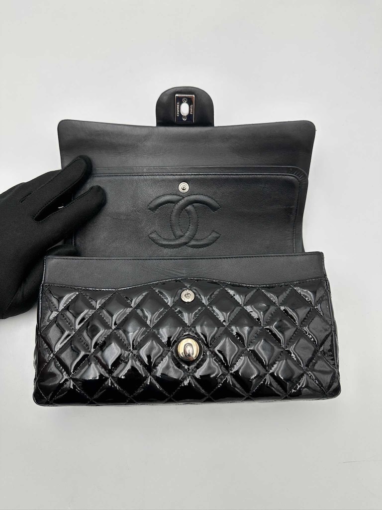 Chanel Classic Medium Double Flap bag
