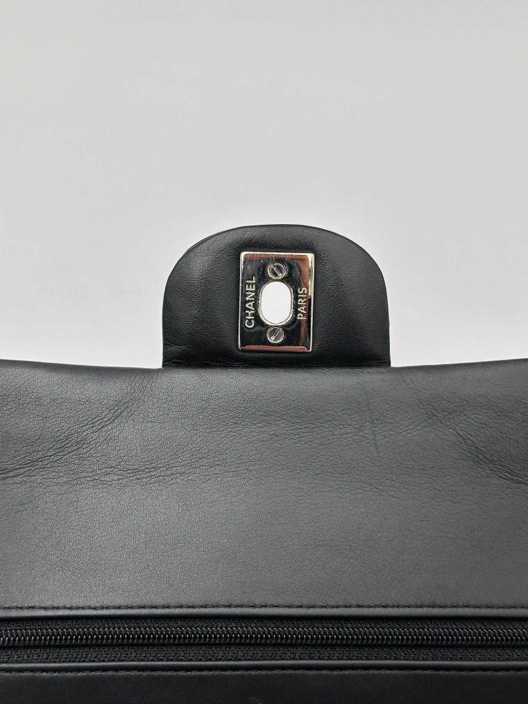 Chanel Classic Medium Double Flap torebka