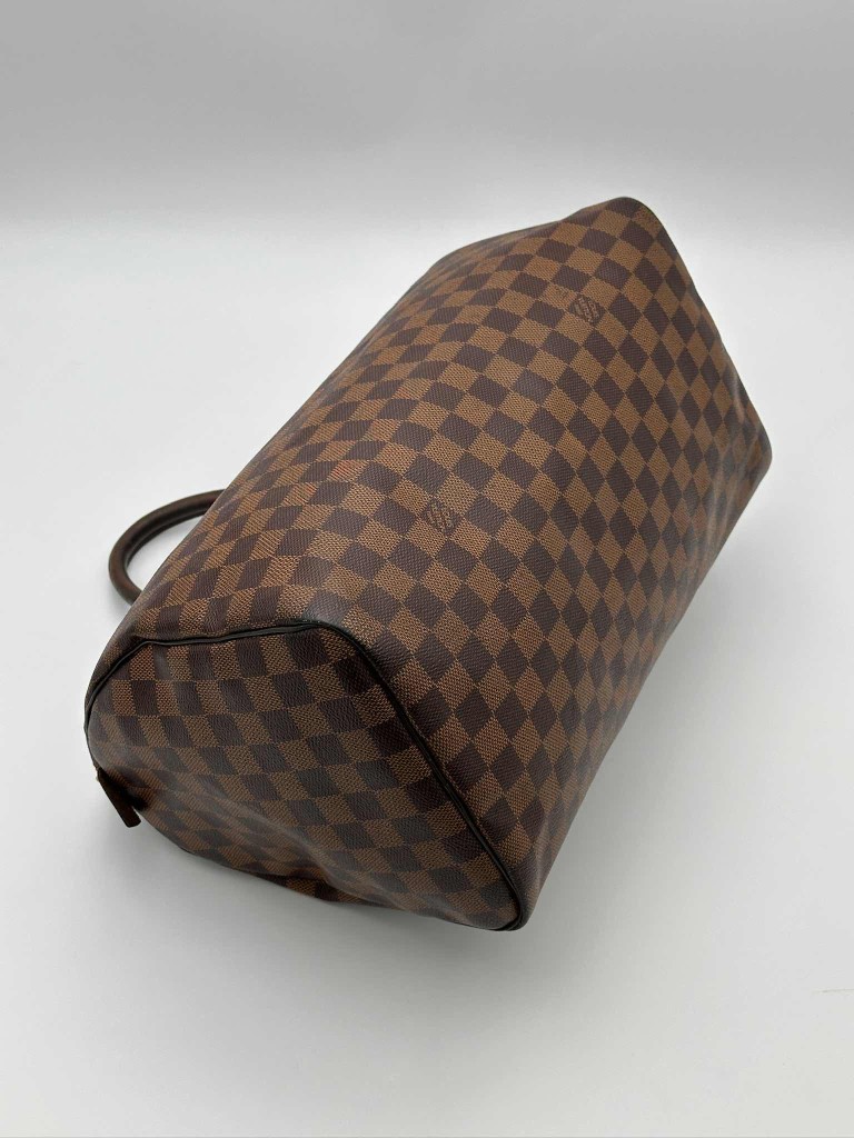 Louis Vuitton Speedy 35 bag