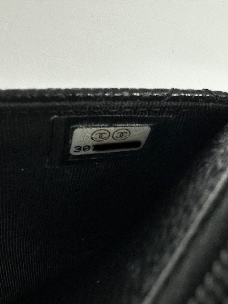 Chanel Wallet on Chain