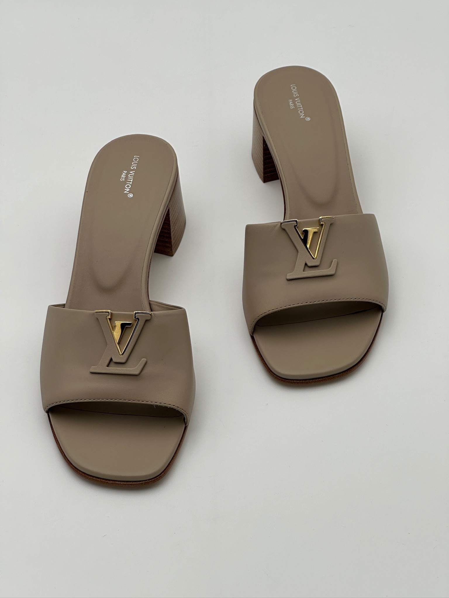 Louis Vuitton klapki