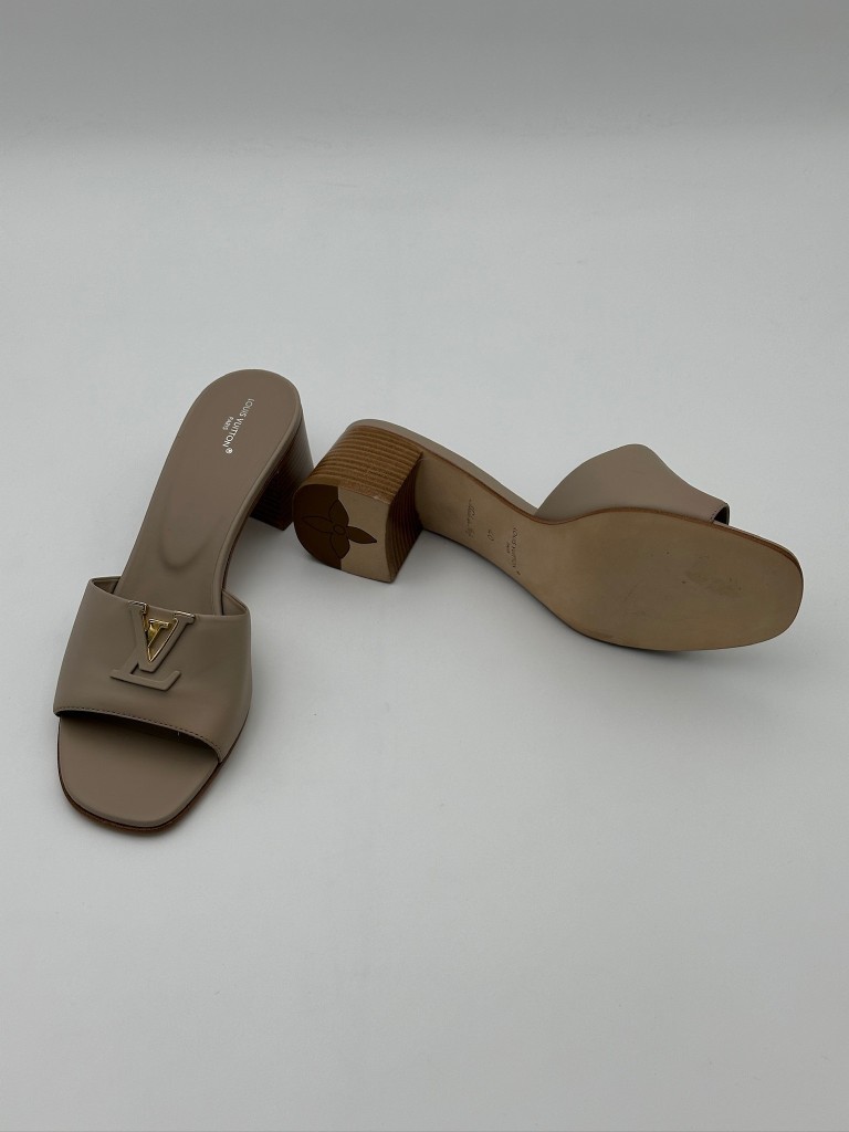 Louis Vuitton klapki
