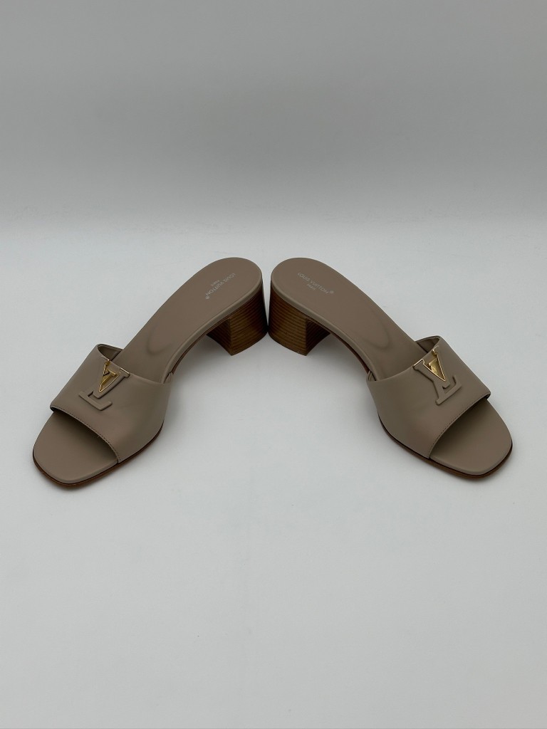 Louis Vuitton klapki