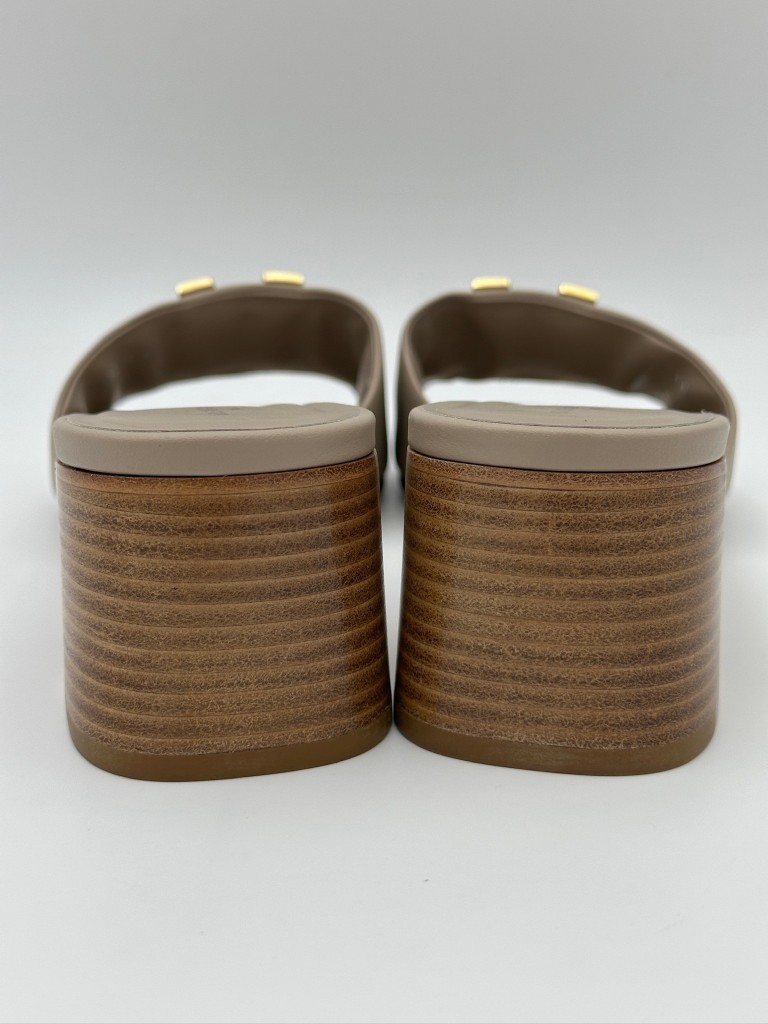 Louis Vuitton klapki