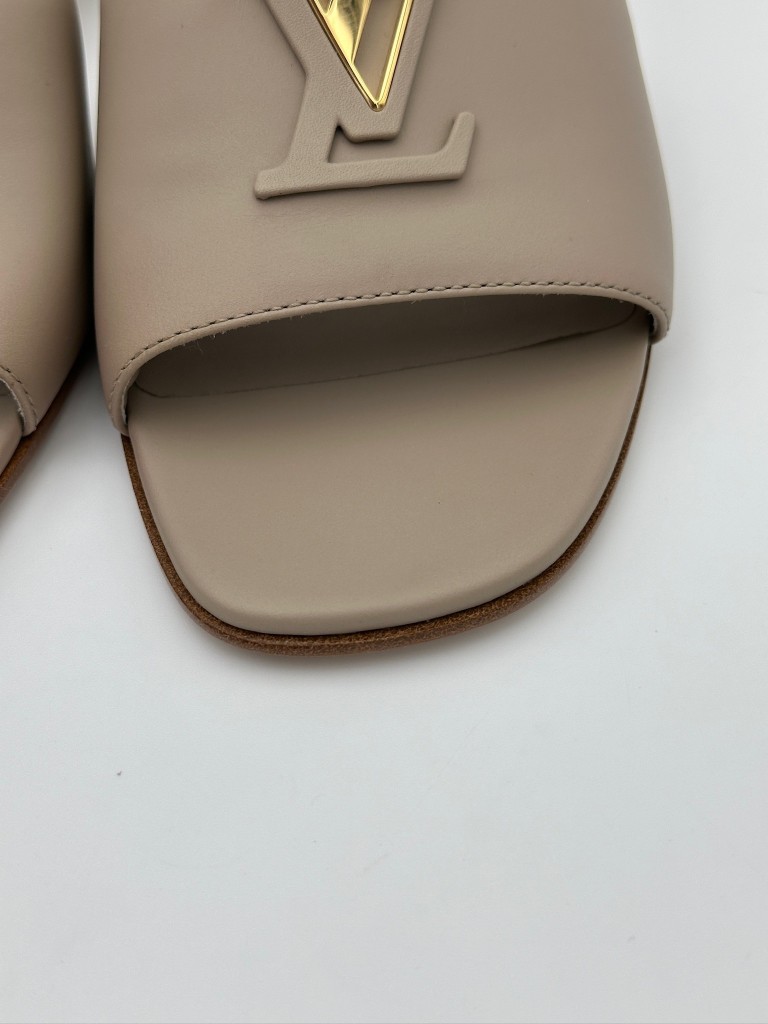 Louis Vuitton klapki
