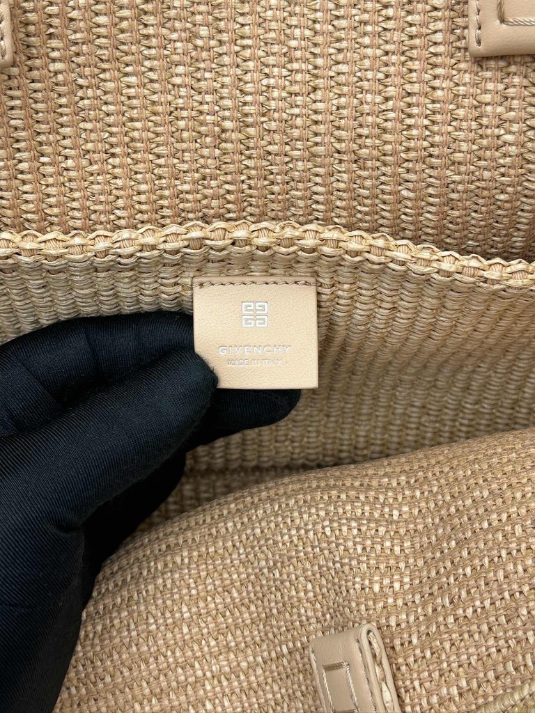 Torebka Givenchy Medium G tote bag