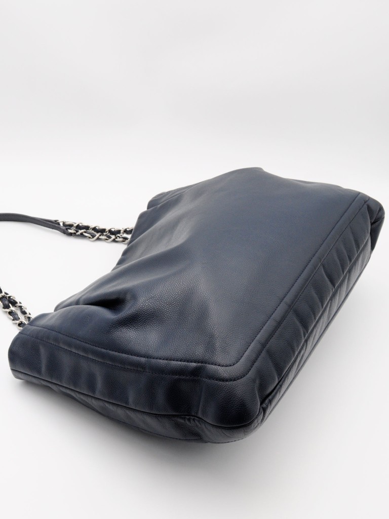 Chanel torba shopper Pleated Chain Tote