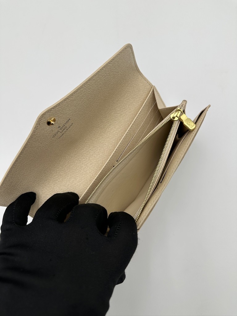 Louis Vuitton portfel Sarah