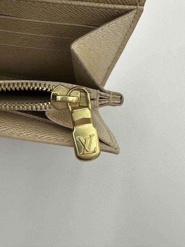 Louis Vuitton portfel Sarah
