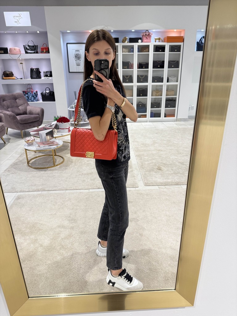 Chanel Boy New Medium bag