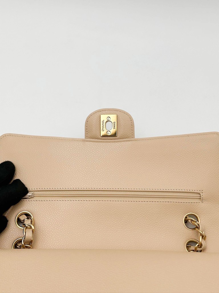 Chanel Classic Medium Double Flap torebka