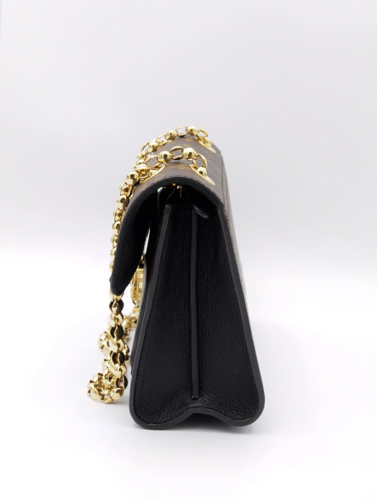 Louis Vuitton Victoire bag