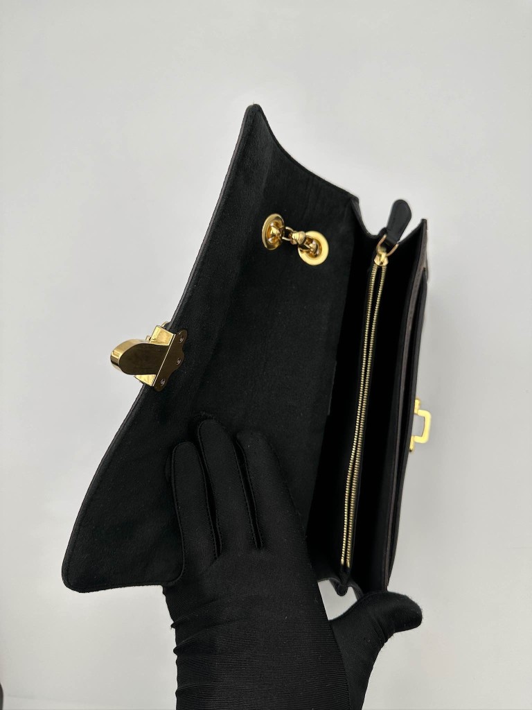Louis Vuitton Victoire torebka