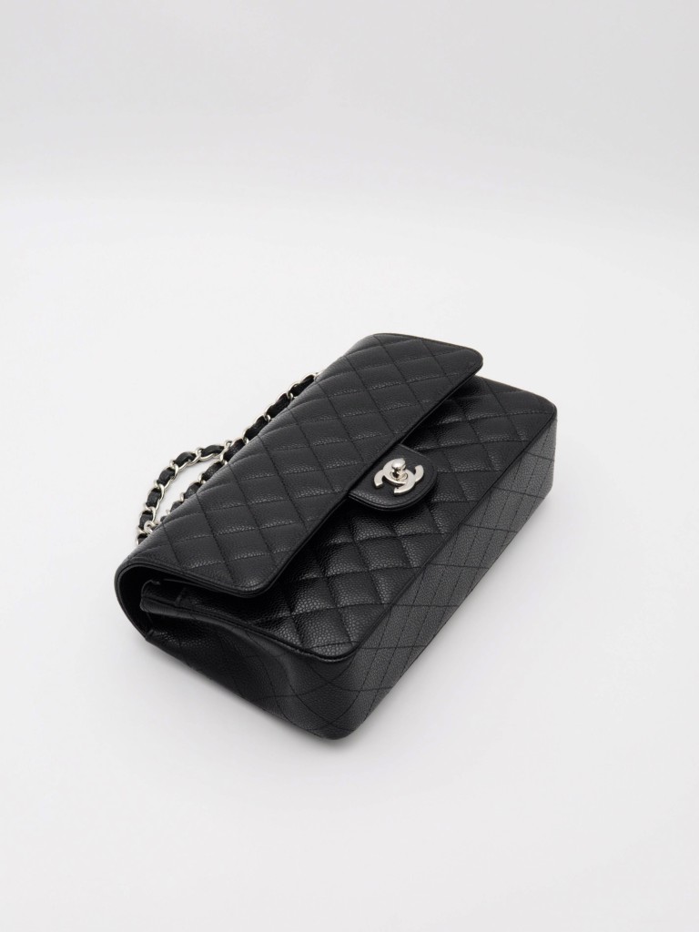 Chanel Classic Medium Double Flap torebka