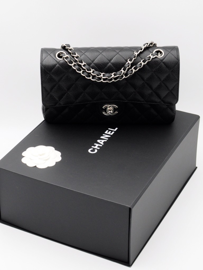 Chanel Classic Medium Double Flap torebka