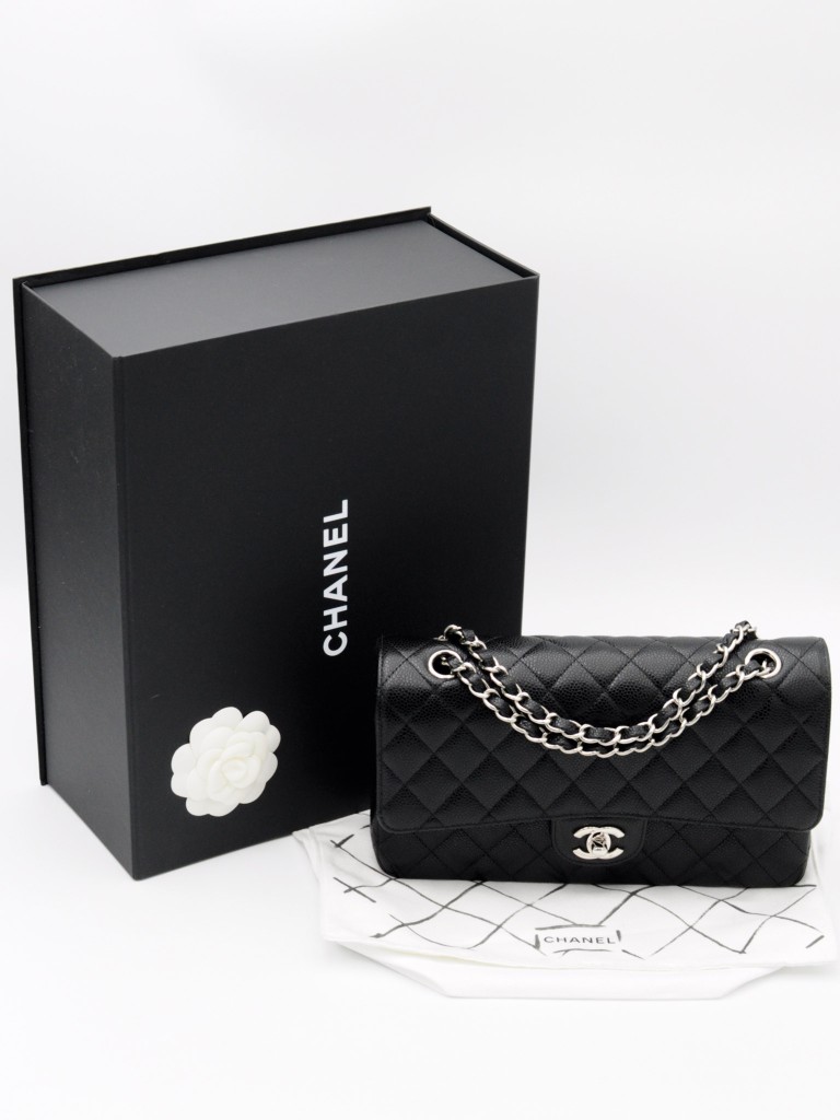 Chanel Classic Medium Double Flap torebka