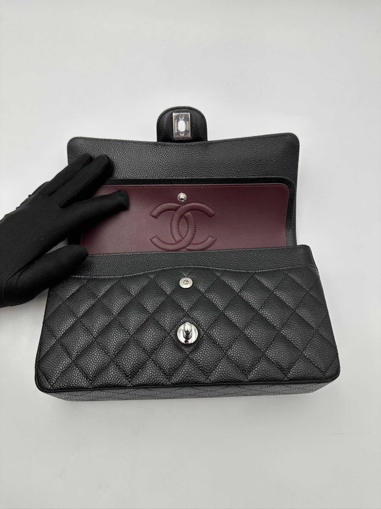 Chanel Classic Medium Double Flap torebka