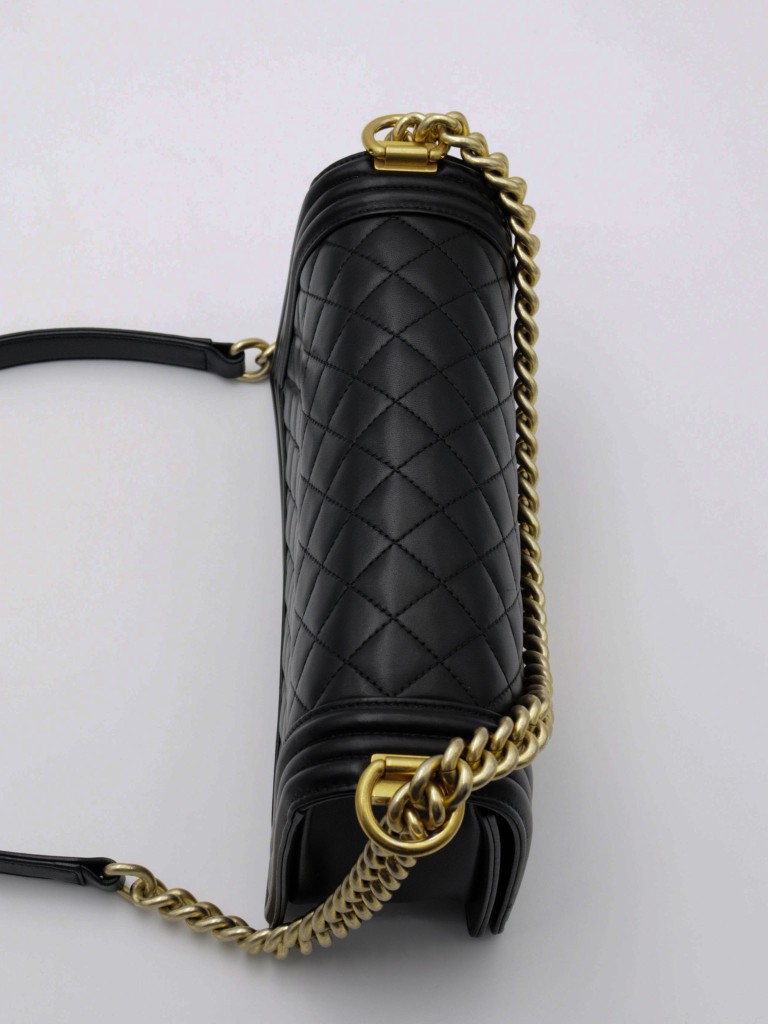 Chanel Boy Old Medium bag