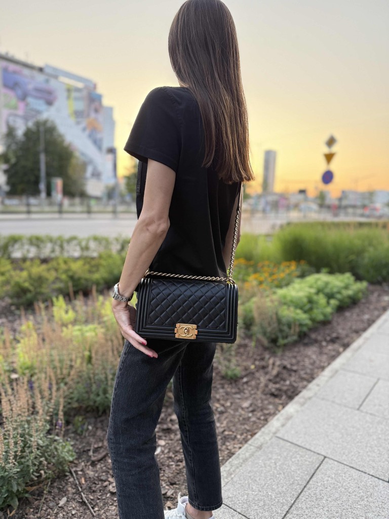 Chanel Boy Old Medium bag