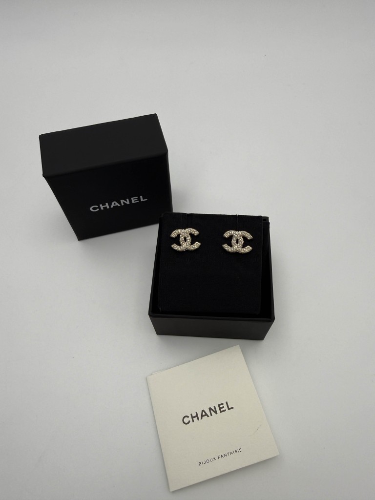 Kolczyki Chanel