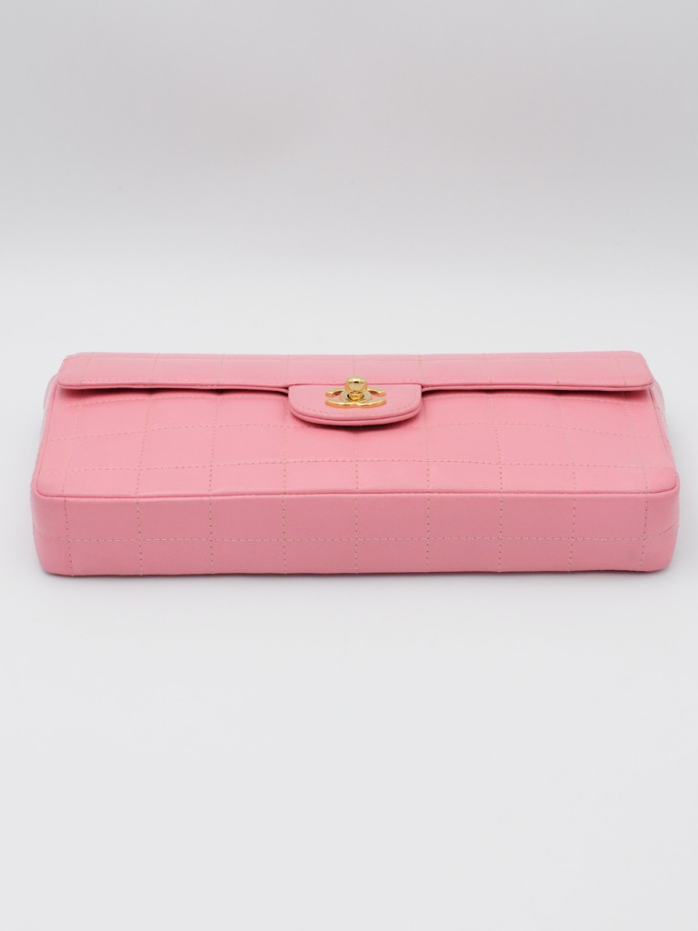 Chanel East West Chocolate Bar torebka