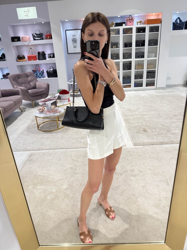 Louis Vuitton OnTheGo East West bag