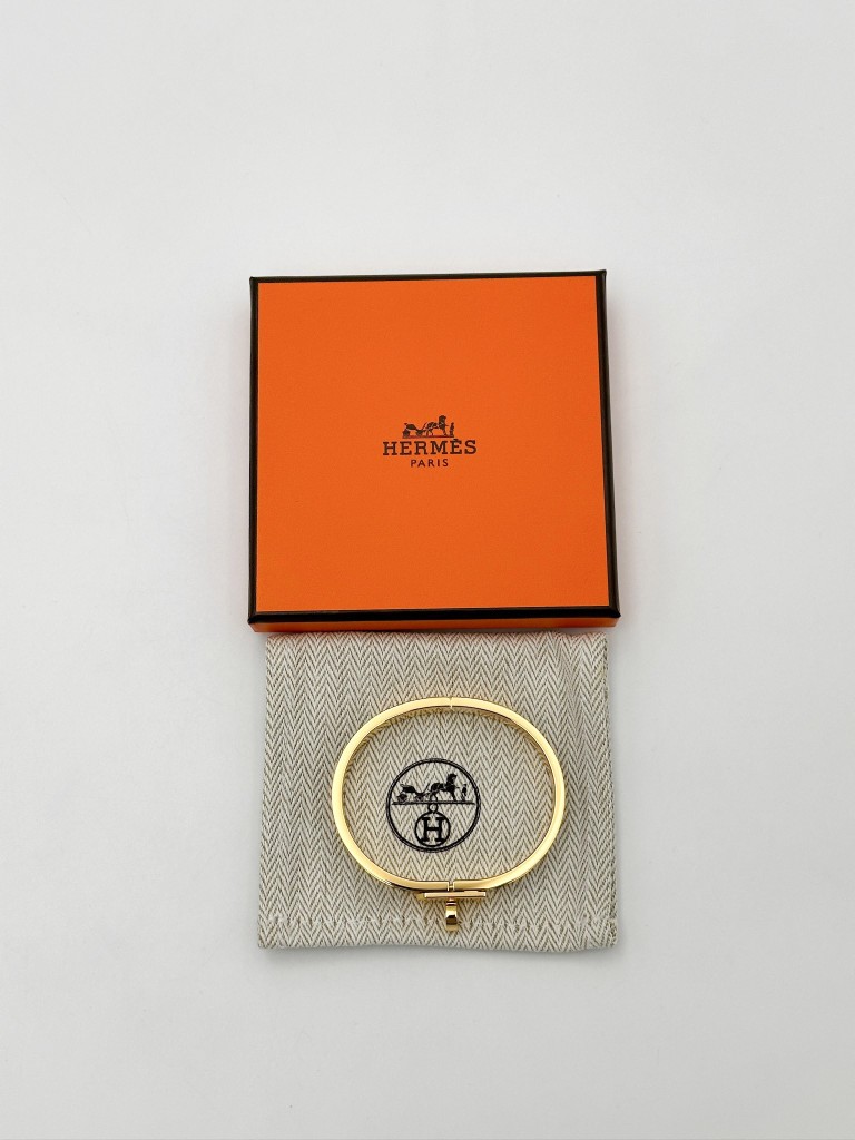 Hermes Mini Clic Kelly bracelet