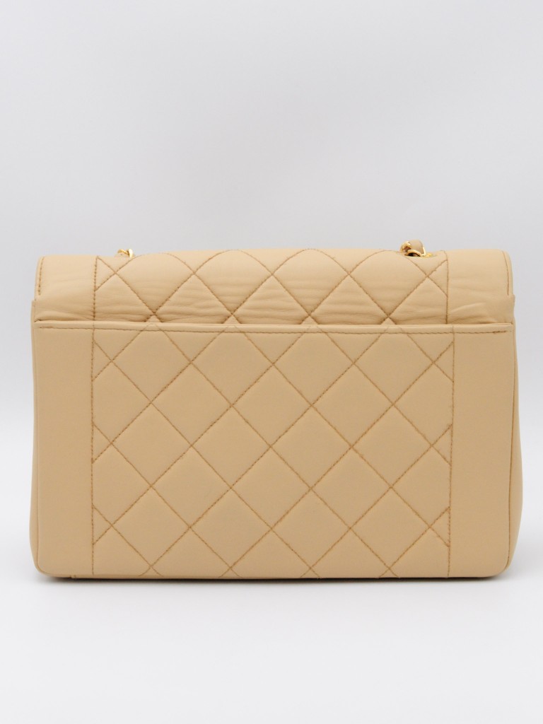 Chanel Diana Medium torebka