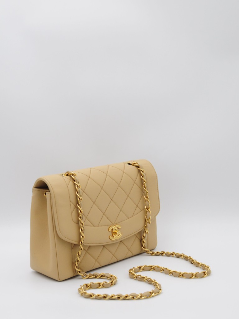 Chanel Diana Medium torebka