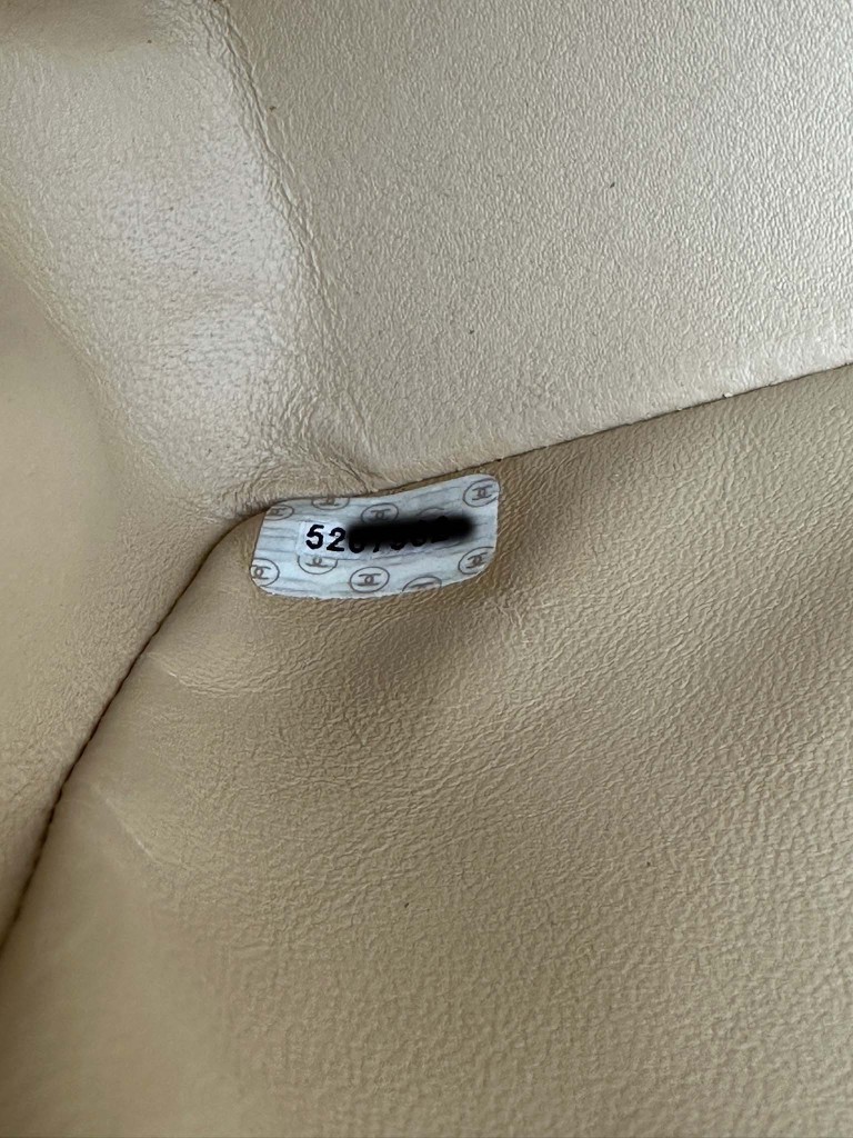Chanel Diana Medium torebka