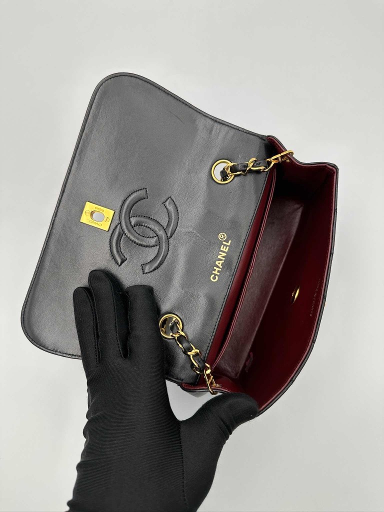 Chanel Vintage Flap Bag with the wallet