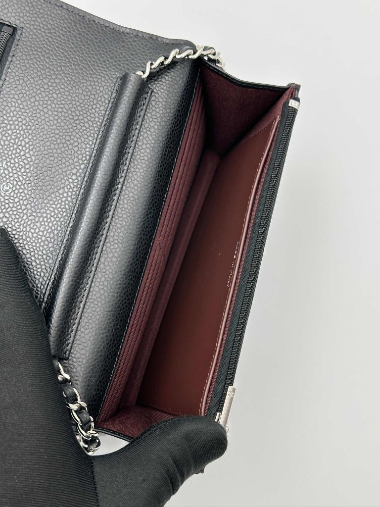 Chanel Wallet on Chain
