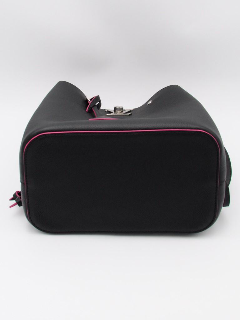 Louis Vuitton Lockme Bucket torebka