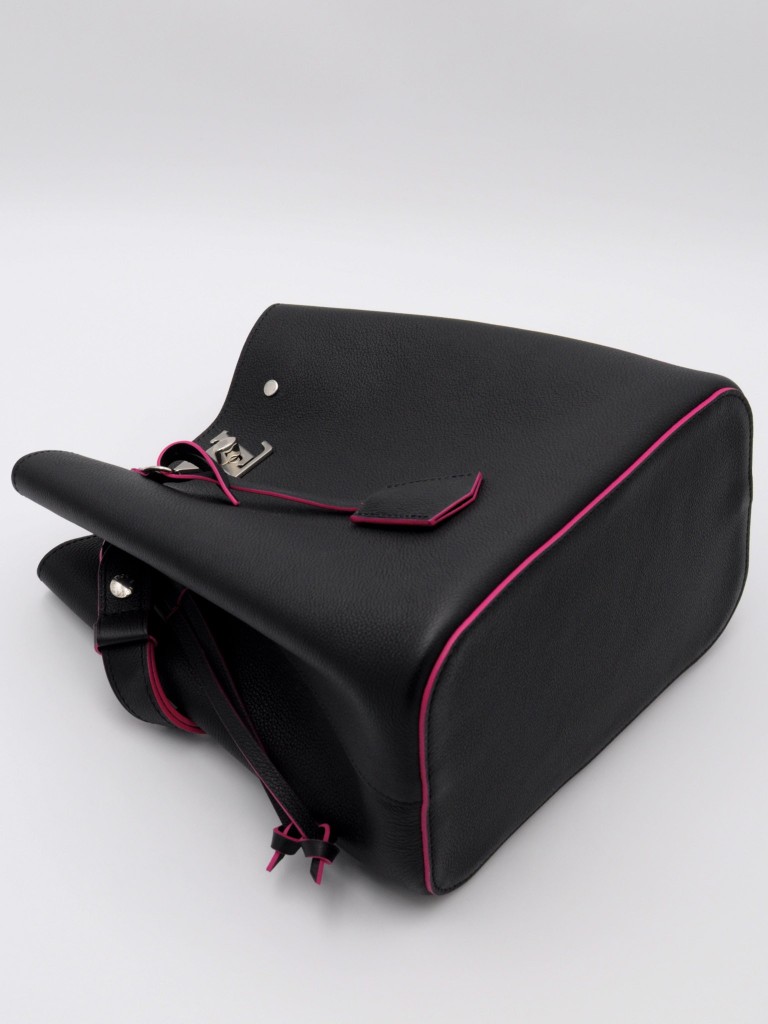 Louis Vuitton Lockme Bucket torebka