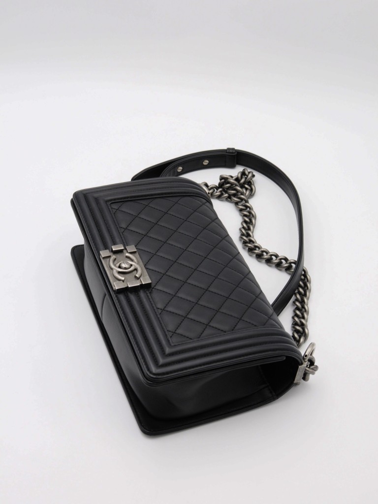 Chanel Boy Old Medium torebka