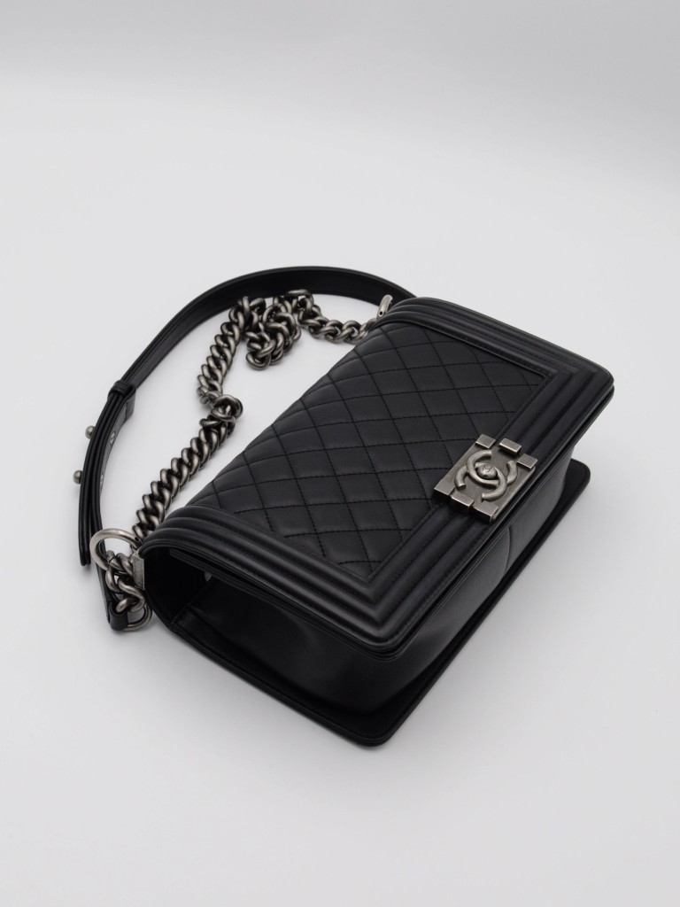Chanel Boy Old Medium bag