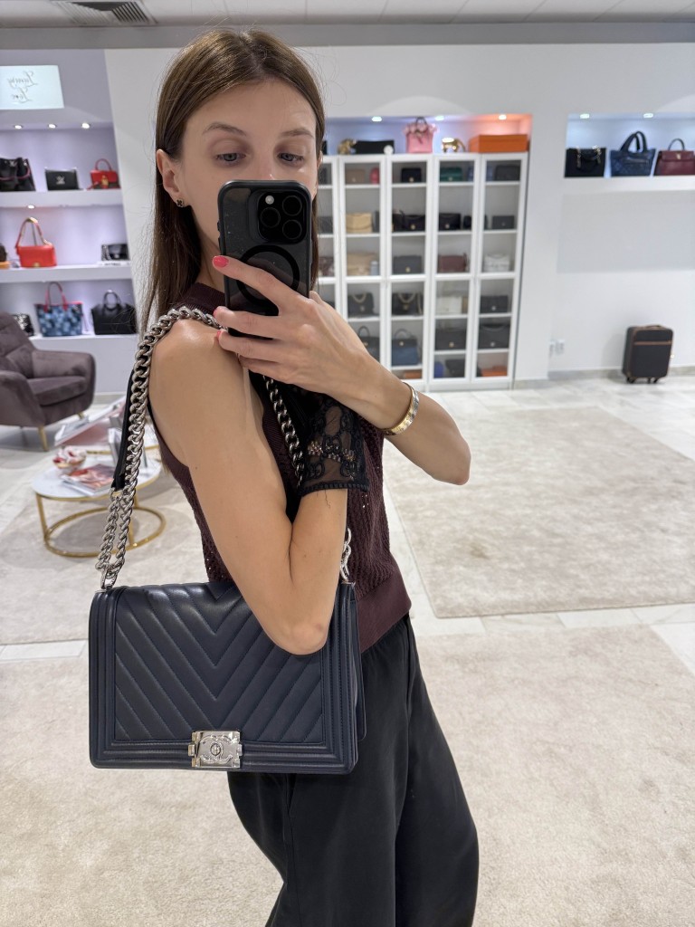 Chanel Boy New Medium torebka
