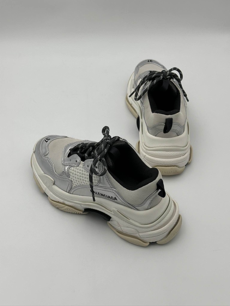 Balenciaga sneakersy Triple S