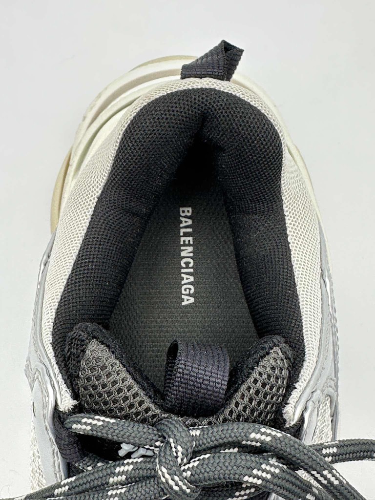 Balenciaga sneakersy Triple S