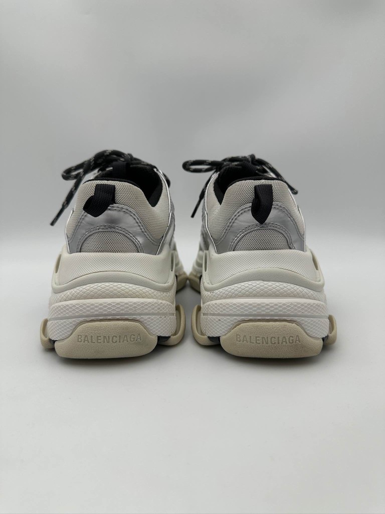 Balenciaga sneakersy Triple S